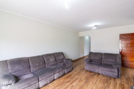 Sala de Estar de casa para alugar com 4 quartos, 200m² em Campo Grande, São Paulo