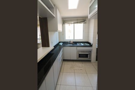 Apartamento à venda com 59m², 2 quartos e 2 vagas Apartamento à venda com 59m², 2 quartos e 2 vagasCozinha