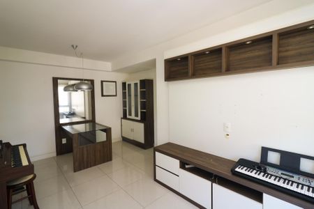 Sala de apartamento à venda com 2 quartos, 59m² em Menino Deus, Porto Alegre