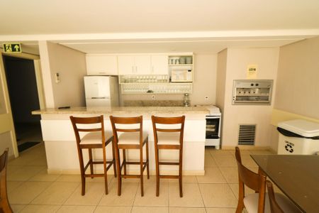 Apartamento à venda com 59m², 2 quartos e 2 vagas Apartamento à venda com 59m², 2 quartos e 2 vagasÁrea comum - Salão de festas