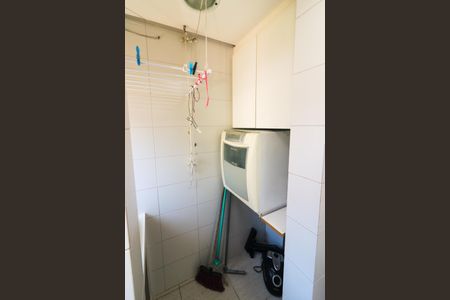 Apartamento à venda com 59m², 2 quartos e 2 vagas Apartamento à venda com 59m², 2 quartos e 2 vagasÁrea de Serviço