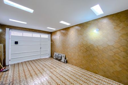 Casa para alugar com 85m², 2 quartos e 2 vagas Casa para alugar com 85m², 2 quartos e 2 vagasGaragem