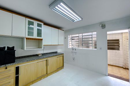 Casa para alugar com 85m², 2 quartos e 2 vagas Casa para alugar com 85m², 2 quartos e 2 vagasCozinha