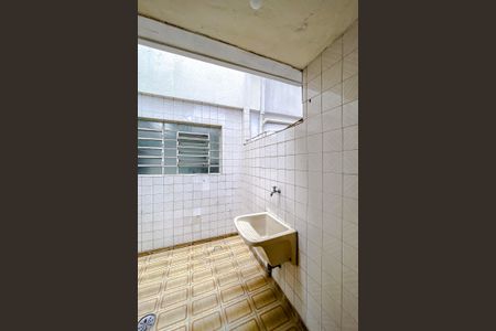 Casa para alugar com 85m², 2 quartos e 2 vagas Casa para alugar com 85m², 2 quartos e 2 vagasÁrea externa