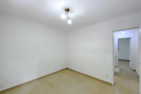 Casa para alugar com 85m², 2 quartos e 2 vagas Casa para alugar com 85m², 2 quartos e 2 vagasQuarto 2