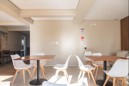 Apartamento à venda com 27m², 1 quarto e sem vaga Apartamento à venda com 27m², 1 quarto e sem vagaSalão de festas