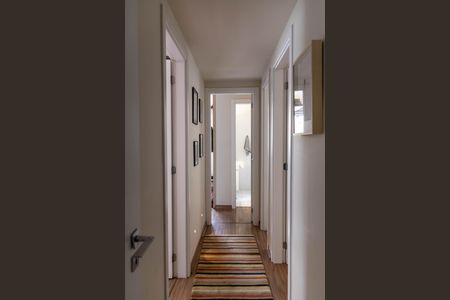 Apartamento à venda com 83m², 3 quartos e 2 vagas Apartamento à venda com 83m², 3 quartos e 2 vagasCorredor