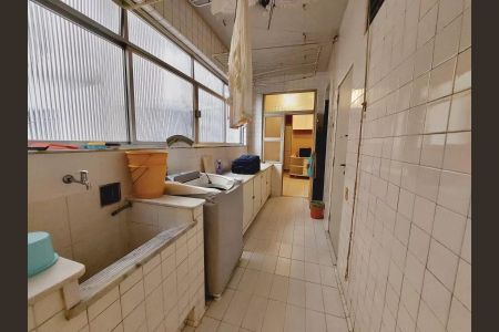 Apartamento à venda com 257m², 4 quartos e 2 vagas