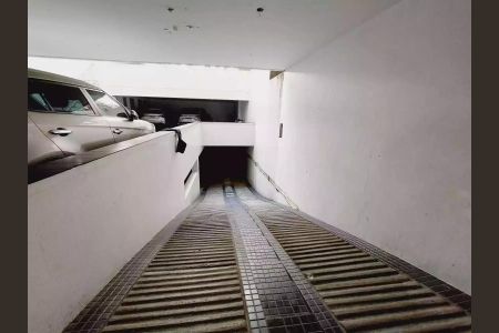 Apartamento à venda com 257m², 4 quartos e 2 vagas