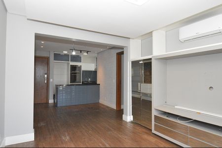 Apartamento para alugar com 76m², 2 quartos e 2 vagasSala