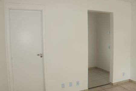 Casa de Condomínio para alugar com 2 quartos, 72m² em Centreville, Cotia
