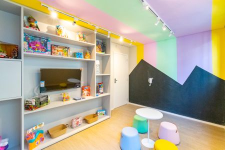Apartamento para alugar com 34m², 2 quartos e sem vaga Apartamento para alugar com 34m², 2 quartos e sem vagaBrinquedoteca