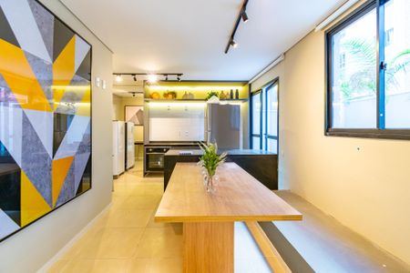 Apartamento para alugar com 33m², 2 quartos e sem vaga Apartamento para alugar com 33m², 2 quartos e sem vagaÁrea comum - Salão de festas