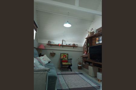 Casa à venda com 3 quartos, 200m² em Jardim Tannus, Jundiaí