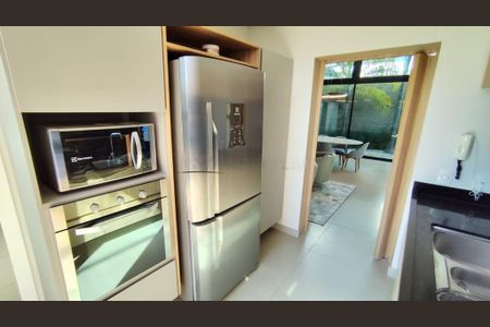 Casa à venda com 350m², 1 quarto e 2 vagas