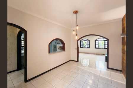 Casa de condomínio à venda com 243m², 3 quartos e 2 vagasSala de Jantar