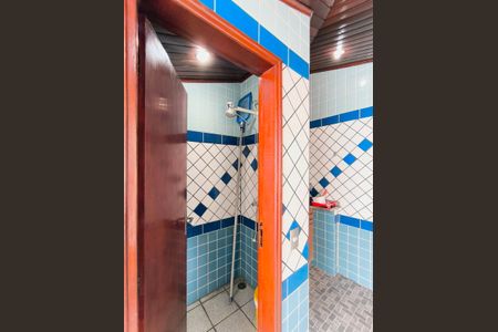 Casa de condomínio à venda com 243m², 3 quartos e 2 vagasBanheiro da Churrasqueira