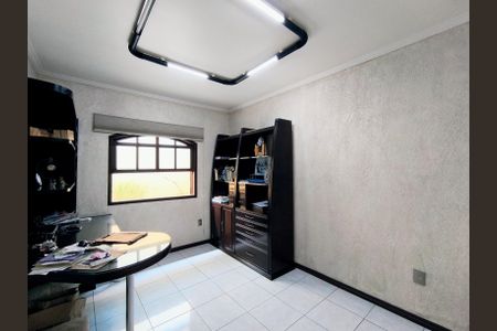 Casa de condomínio à venda com 243m², 3 quartos e 2 vagasQuarto 3