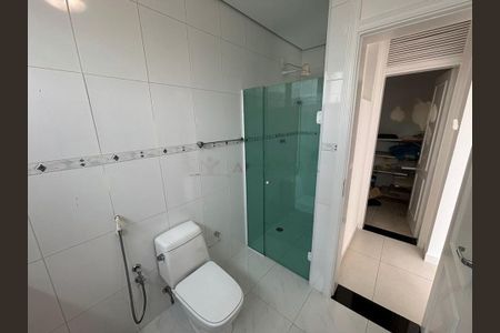 Casa à venda com 410m², 4 quartos e 3 vagas