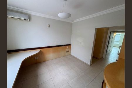 Casa à venda com 4 quartos, 410m² em Loteamento Portal do Paraiso, Jundiaí
