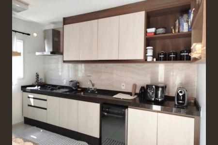 Casa à venda com 89m², 3 quartos e 2 vagas