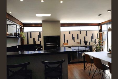 Casa à venda com 89m², 3 quartos e 2 vagas