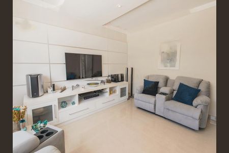 Casa à venda com 4 quartos, 585m² em Vale Azul, Jundiaí