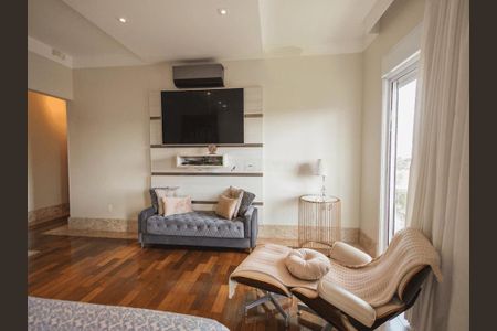Casa à venda com 4 quartos, 585m² em Vale Azul, Jundiaí