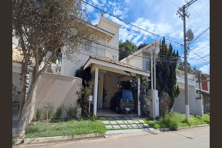 Casa à venda com 280m², 3 quartos e 2 vagas