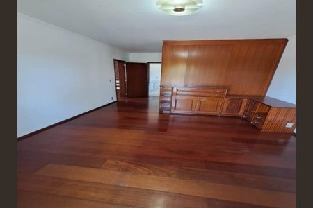 Casa à venda com 3 quartos, 436m² em Jardim Novo Mundo, Jundiaí