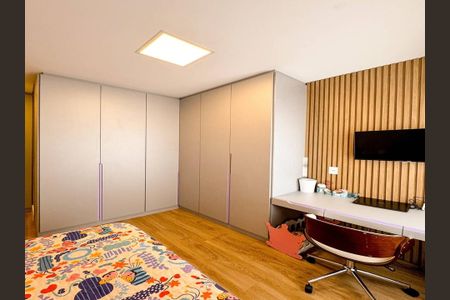 Casa à venda com 3 quartos, 280m² em Jardim Novo Mundo, Jundiaí