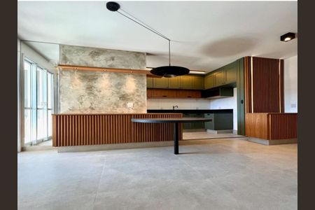 Apartamento à venda com 2 quartos, 71m² em Vila Galvão, Jundiaí