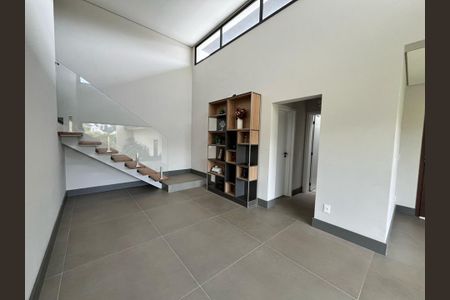 Casa à venda com 3 quartos, 290m² em Jardim Novo Mundo, Jundiaí