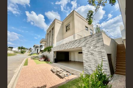 Casa à venda com 447m², 4 quartos e 4 vagas