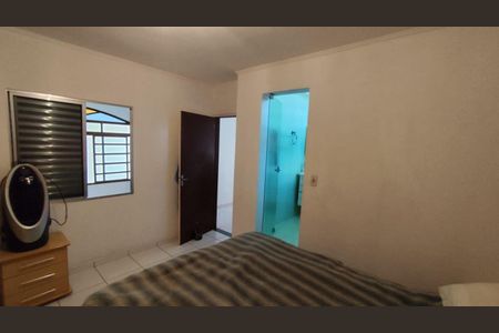 Casa à venda com 19m², 3 quartos e 2 vagas