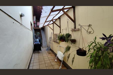 Casa à venda com 19m², 3 quartos e 2 vagas