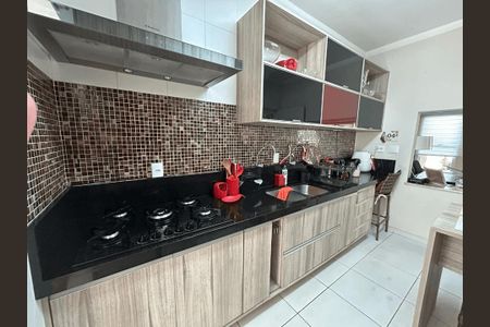 Casa à venda com 3 quartos, 120m² em Jardim Florestal, Jundiaí