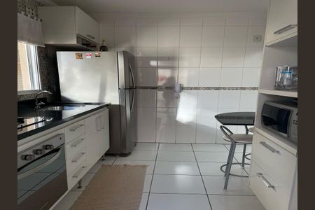 Casa à venda com 120m², 3 quartos e 2 vagas