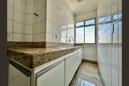 Apartamento à venda com 120m², 2 quartos e 1 vaga