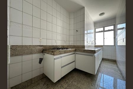 Apartamento à venda com 120m², 2 quartos e 1 vaga