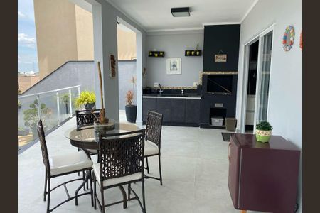 Casa à venda com 3 quartos, 318m² em Medeiros, Jundiaí