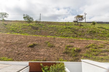 Casa de condomínio à venda com 187m², 3 quartos e 2 vagas Casa de condomínio à venda com 187m², 3 quartos e 2 vagasVista da Suíte