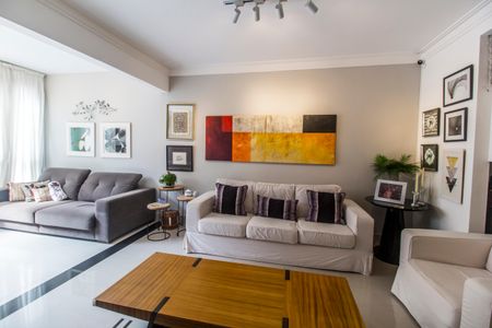 Sala  de casa de condomínio à venda com 3 quartos, 187m² em Residencial Tambore Iii, Santana de Parnaíba