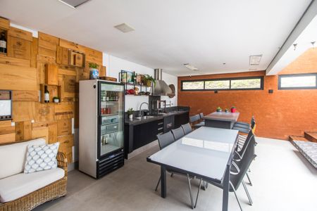 Casa de condomínio à venda com 187m², 3 quartos e 2 vagas Casa de condomínio à venda com 187m², 3 quartos e 2 vagasÁrea gourmet