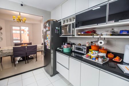 Casa de condomínio à venda com 187m², 3 quartos e 2 vagas Casa de condomínio à venda com 187m², 3 quartos e 2 vagasCozinha