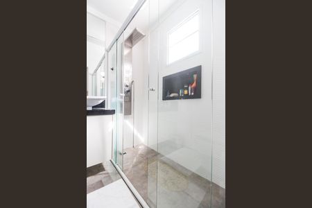 Casa de condomínio à venda com 187m², 3 quartos e 2 vagas Casa de condomínio à venda com 187m², 3 quartos e 2 vagasBanheiro da Suíte