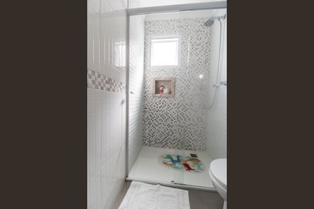 Casa de condomínio à venda com 187m², 3 quartos e 2 vagas Casa de condomínio à venda com 187m², 3 quartos e 2 vagasBanheiro 2