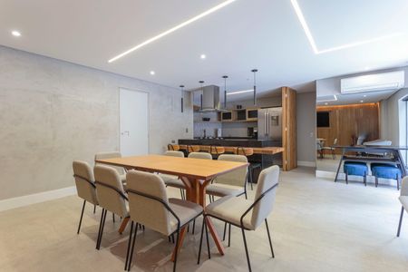 Apartamento à venda com 38m², 1 quarto e 1 vaga Apartamento à venda com 38m², 1 quarto e 1 vagaÁrea comum - Salão de festas