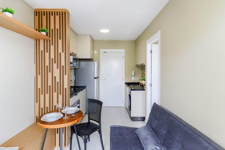 Sala de apartamento para alugar com 1 quarto, 27m² em Campo Belo, São Paulo