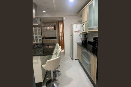 Casa à venda com 300m², 3 quartos e 3 vagas